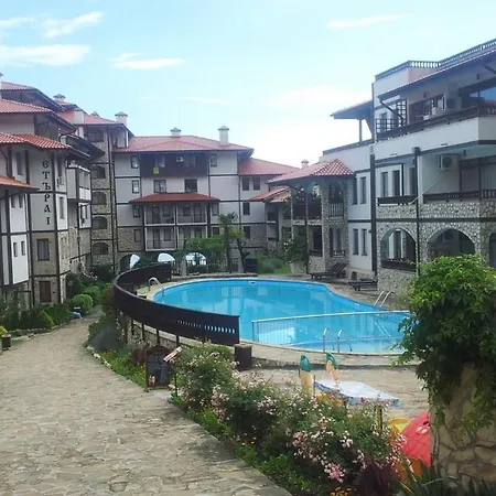 Apartamento апартамент на 1-й линии моря в комплексе Etera-1, влас. *